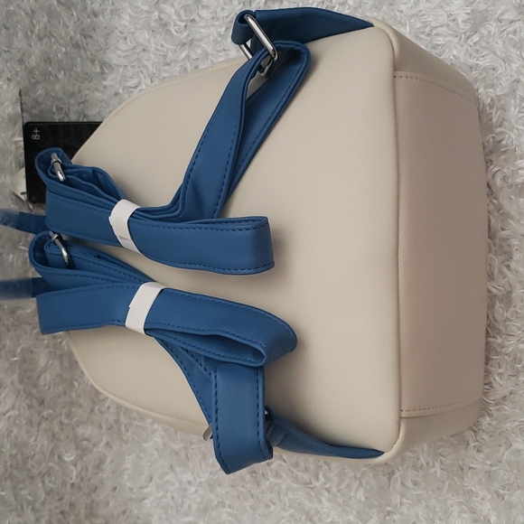 NWT Loungefly Lilo and Stitch mini backpack and cardholder - Picture 5 of 16